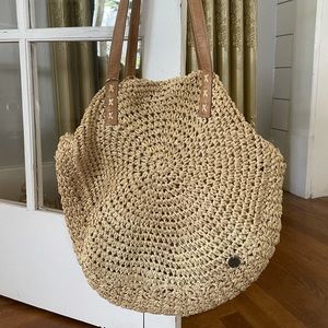 Billabong circle bag